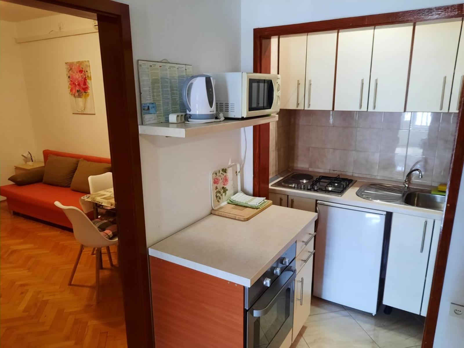 Apartmani R&B Radalj 마카르스카 객실 사진