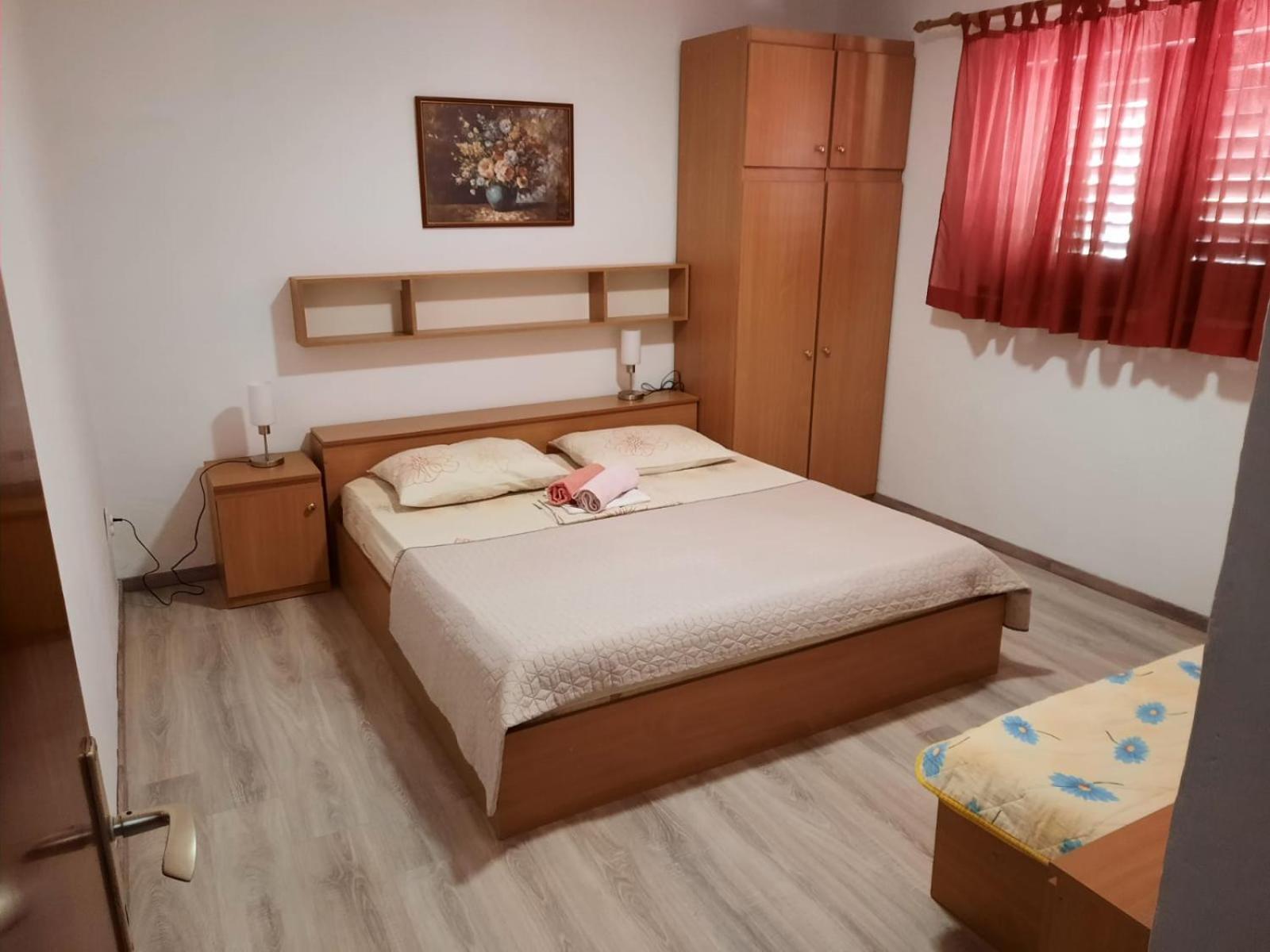 Apartmani R&B Radalj 마카르스카 객실 사진