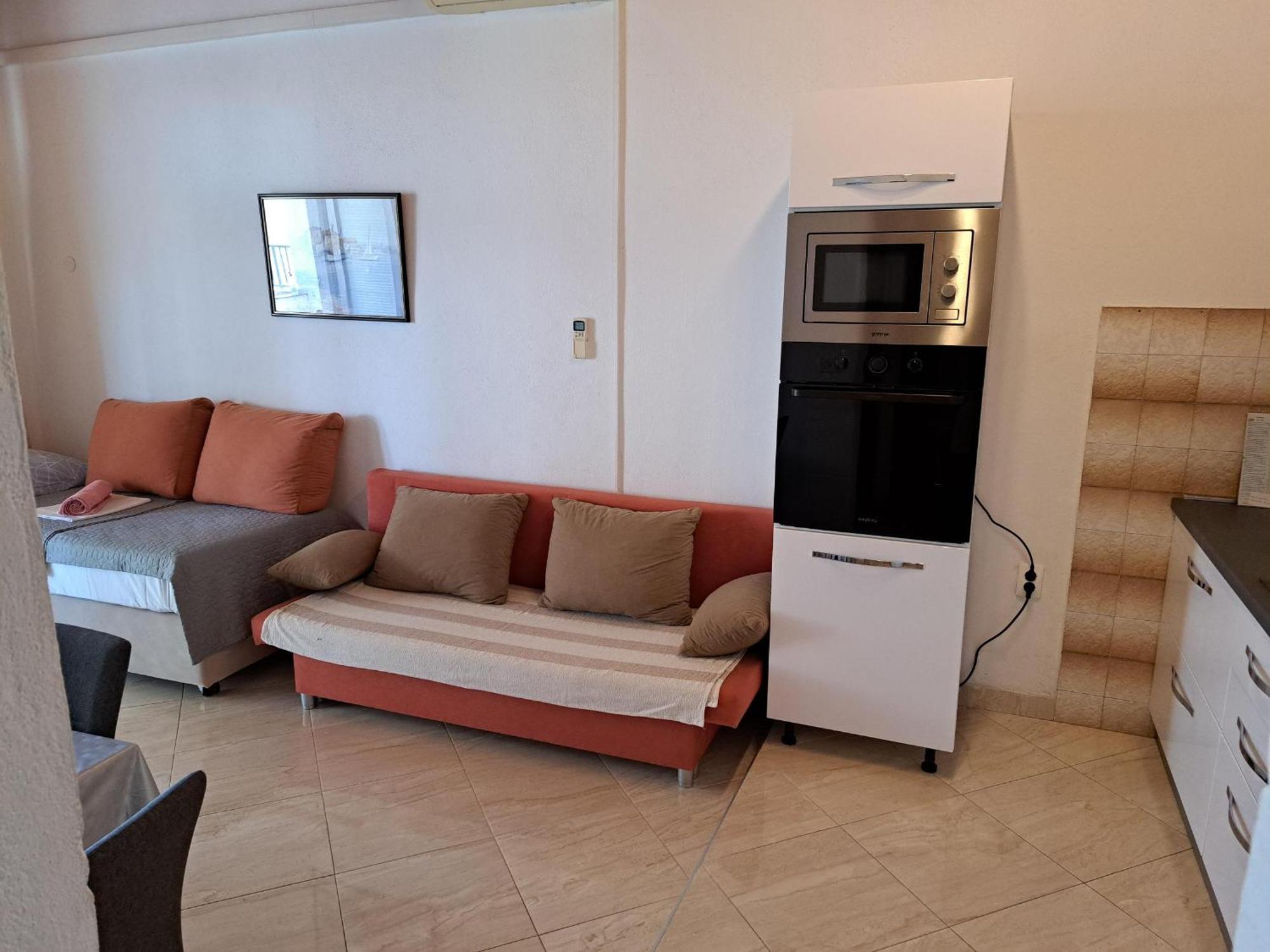 Apartmani R&B Radalj 마카르스카 객실 사진